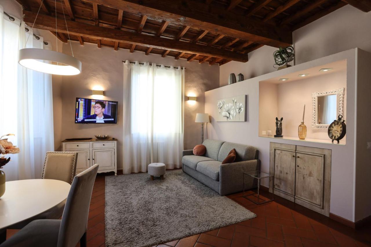 Santo Spirito - Elegante In Pieno Centro Apartamento Florencia